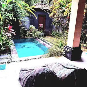 Villa Sari House