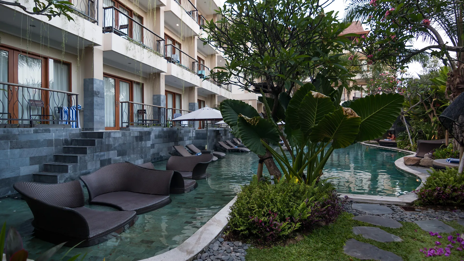 Anumana Ubud Hotel 4*,